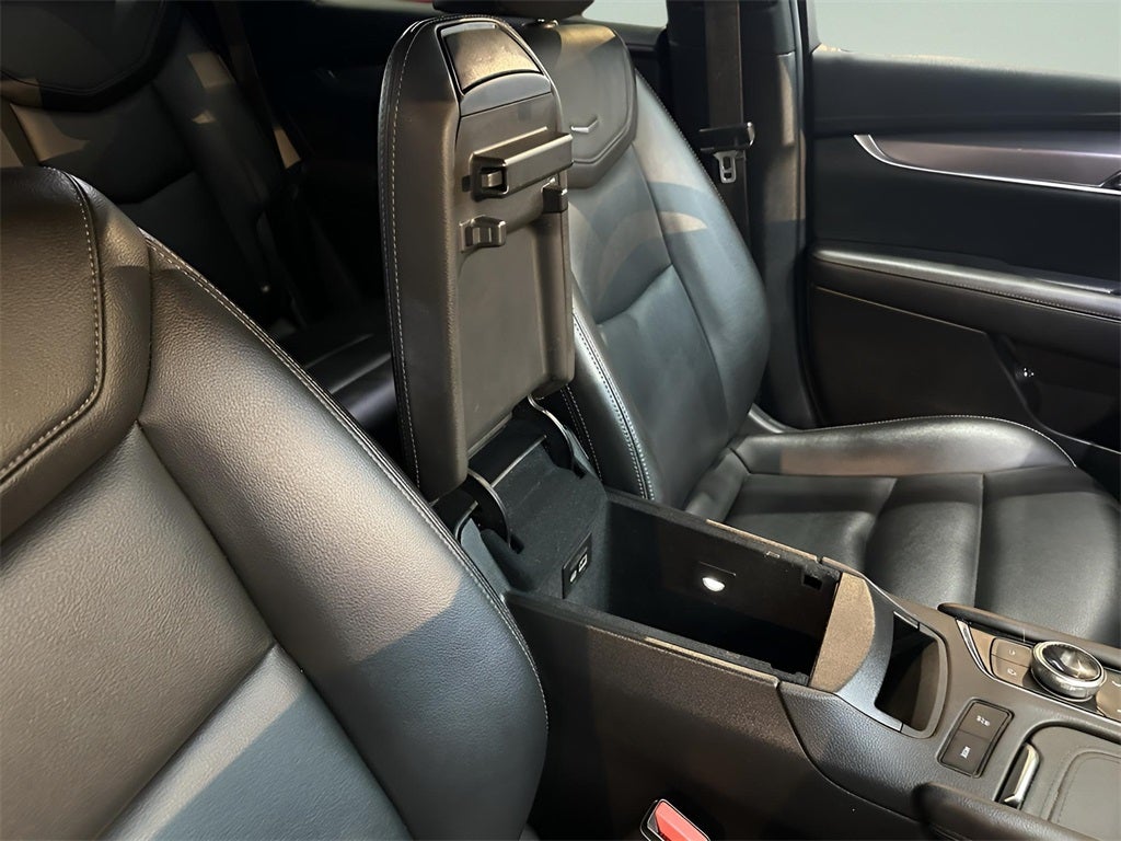 2022 Cadillac XT5 Luxury