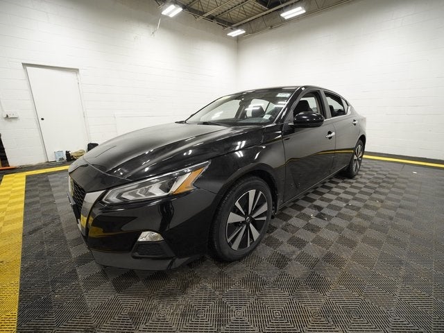 2022 Nissan Altima 2.5 SV AWD *CarBravo Certified*