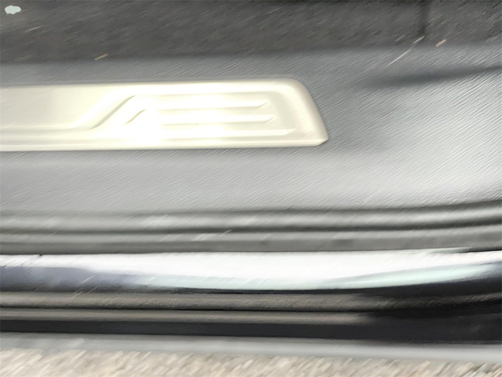 2023 Volkswagen Atlas Cross Sport 3.6L V6 SE w/Technology Certified