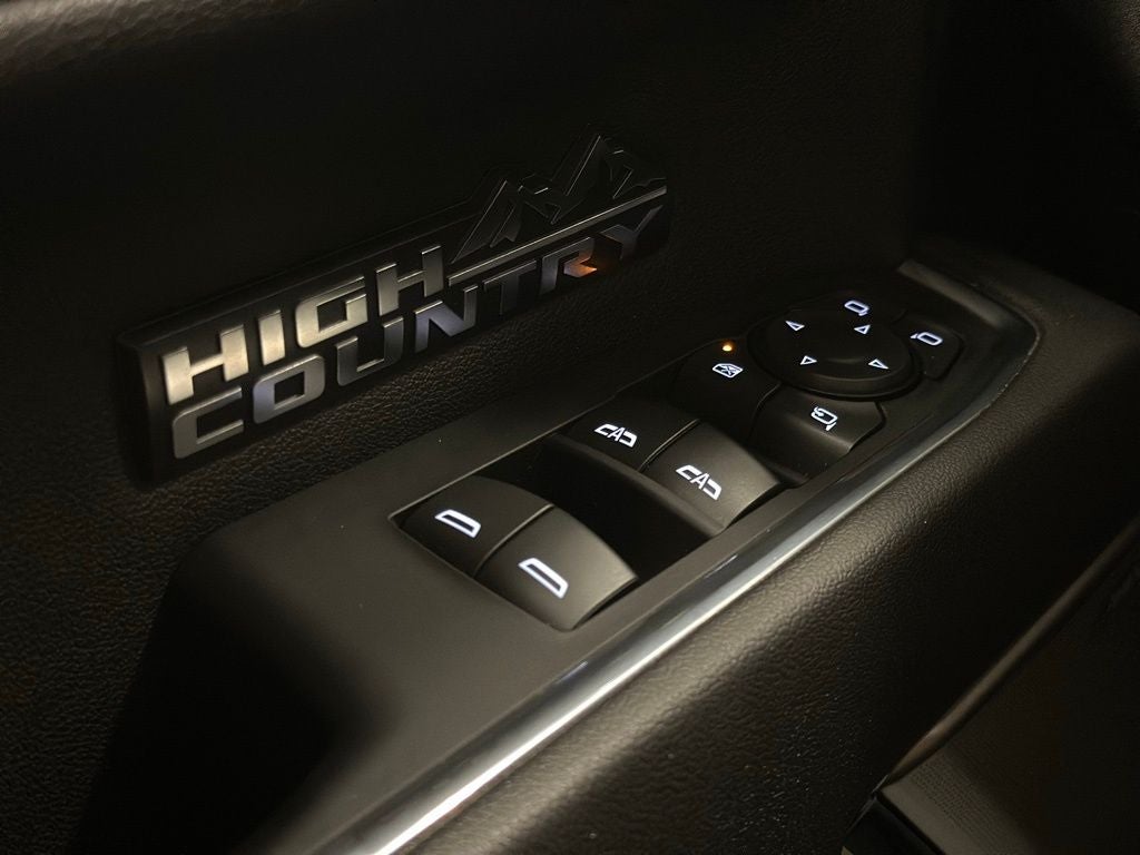 2022 Chevrolet Silverado 1500 High Country CARBRAVO CERTIFIED