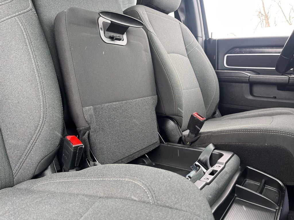 2024 RAM 2500 Big Horn LVL 1 NIGHT EDITION