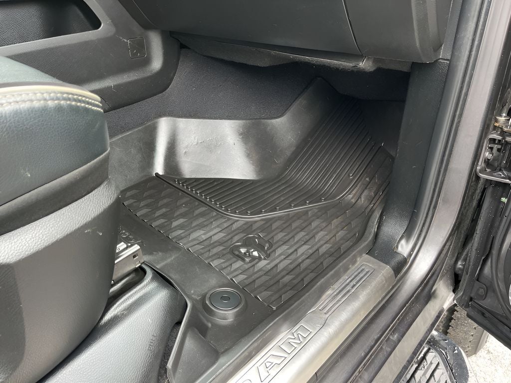 2022 RAM 2500 Laramie NIGHT EDITION