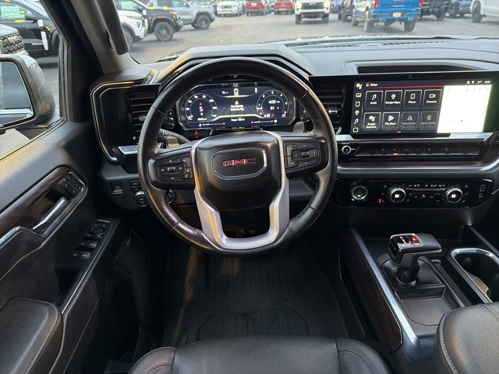 2023 GMC Sierra 1500 SLT CARBRAVO!