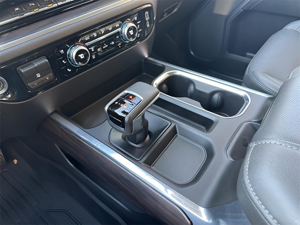 2023 GMC Sierra 1500 SLT Premium Plus Package