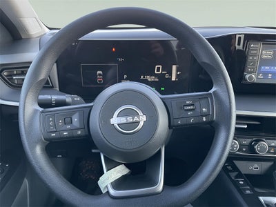 2025 Nissan Kicks S