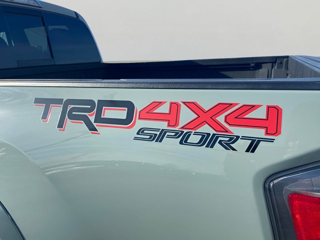 2022 Toyota Tacoma TRD Sport V6