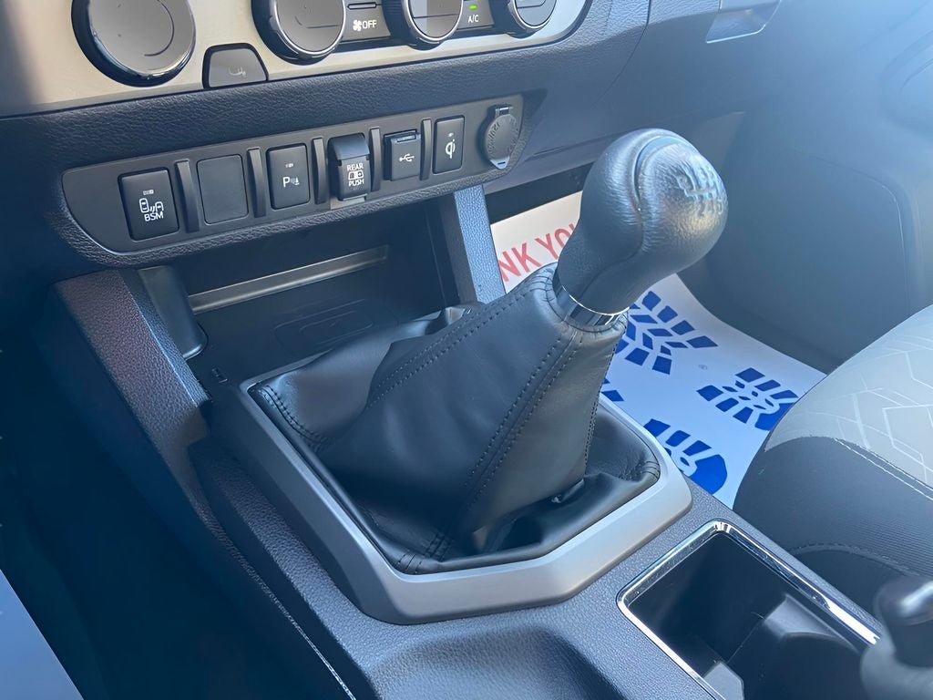 2022 Toyota Tacoma TRD Sport V6