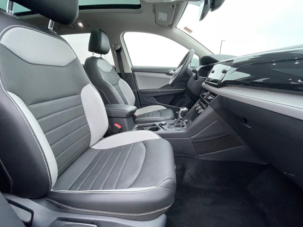 2022 Volkswagen Taos 1.5T SEL Certified