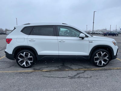 2022 Volkswagen Taos 1.5T SEL Certified