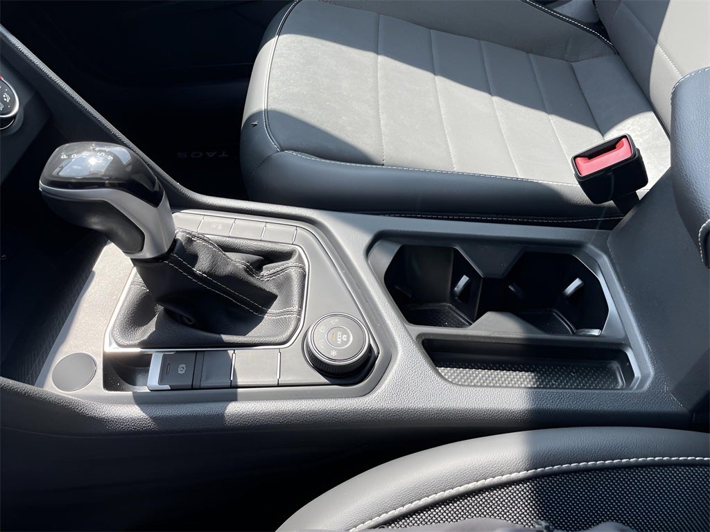 2022 Volkswagen Taos 1.5T SE CERTIFIED