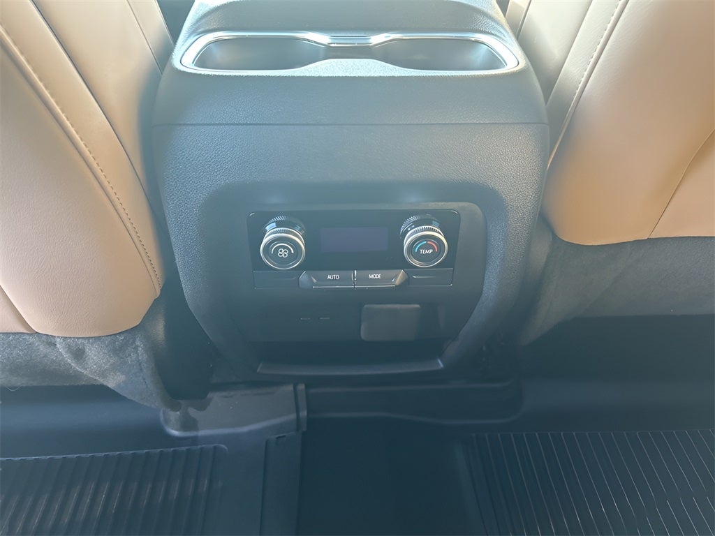 2025 Buick Enclave Preferred CARBRAVO CERTIFIED!