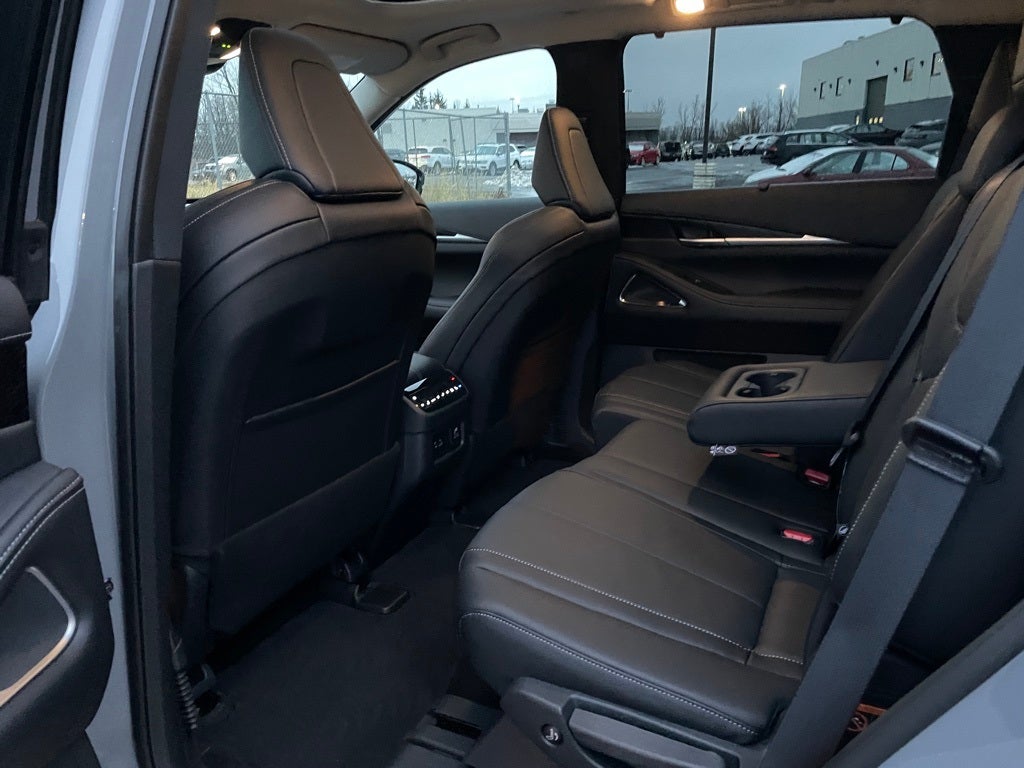 2025 INFINITI QX60 Sensory Certified