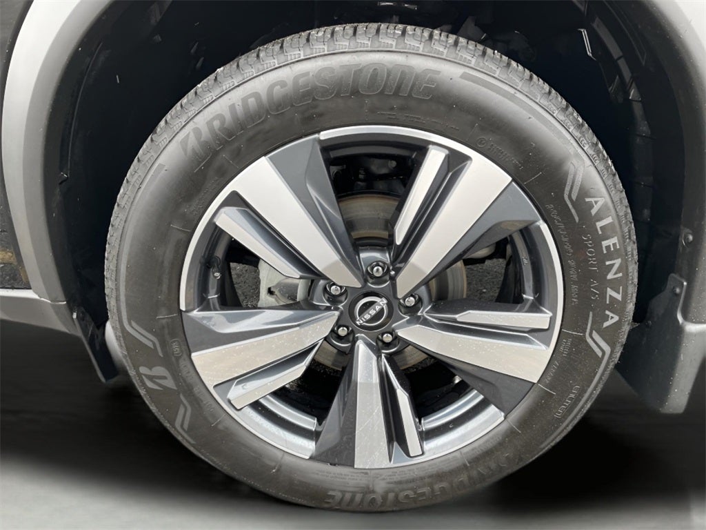 2024 Nissan Rogue SL Certified *$500 CPO Rebate*