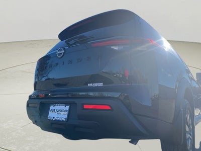 2024 Nissan Pathfinder SV BLACK APPERANCE PACKAGE
