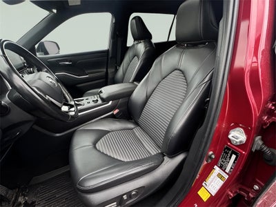 2022 Toyota Highlander XSE