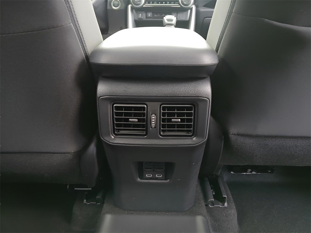 2024 Toyota RAV4 Prime SE