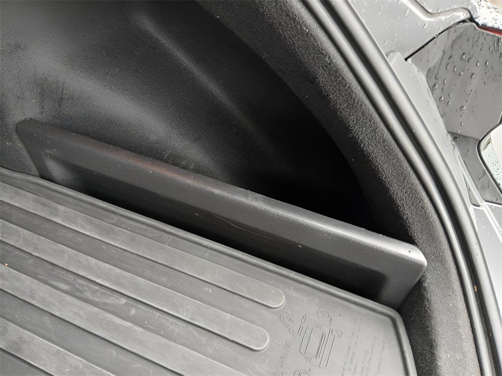 2023 Toyota Corolla Hatchback SE