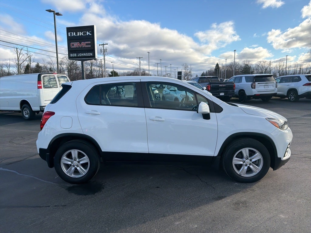 2020 Chevrolet Trax LS CARBRAVO!