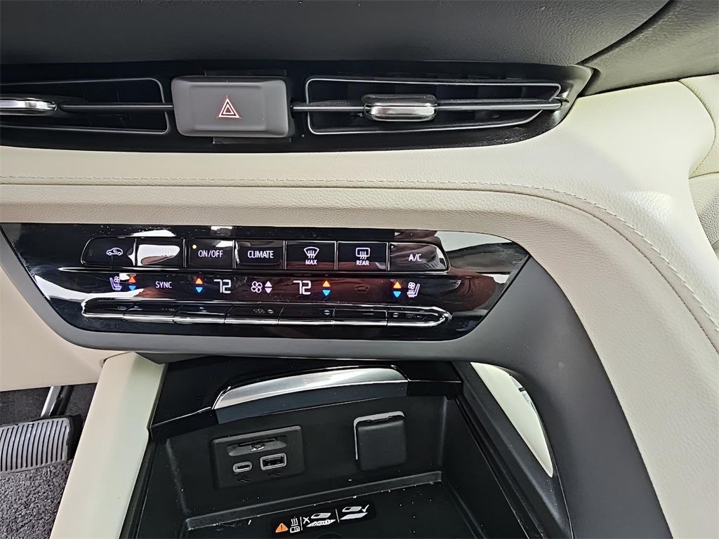 2023 Buick Envision Avenir Fully Loaded, Sunroof (CarBravo Certified!!)