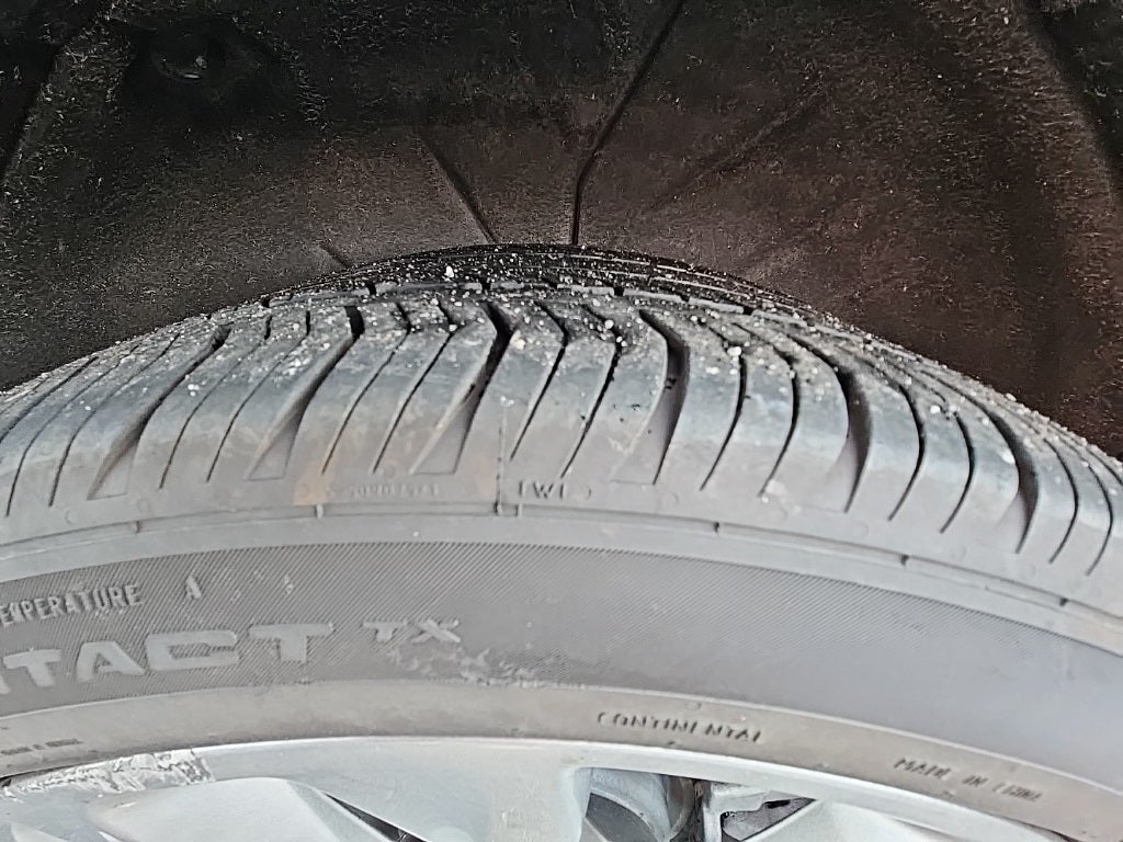 2023 Buick Envision Avenir Fully Loaded, Sunroof (CarBravo Certified!!)