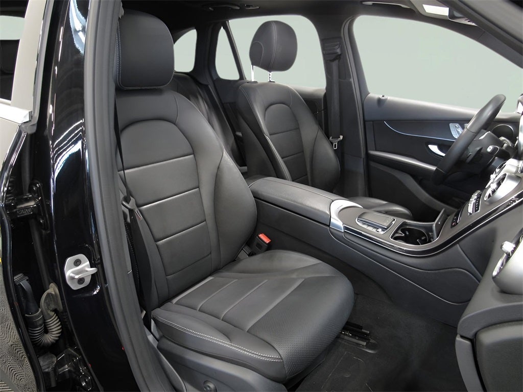 2022 Mercedes-Benz GLC GLC 300 4MATIC® CarBravo