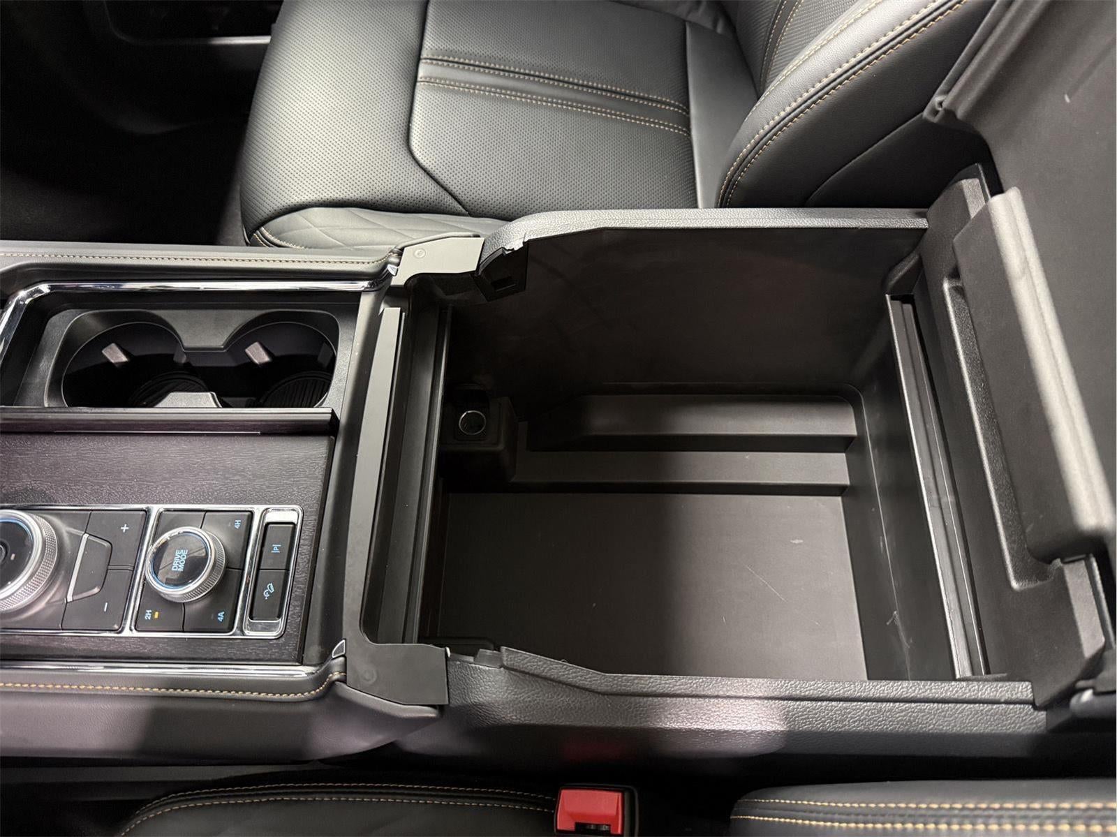 2024 Ford Expedition Platinum MAX