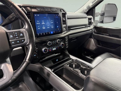 2023 Ford F-350 LARIAT