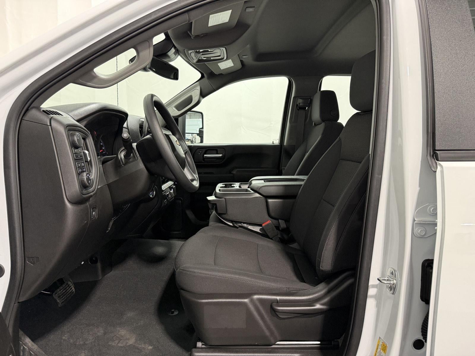 2025 Chevrolet Silverado 2500HD 4WD Crew Cab Long Bed Work Truck