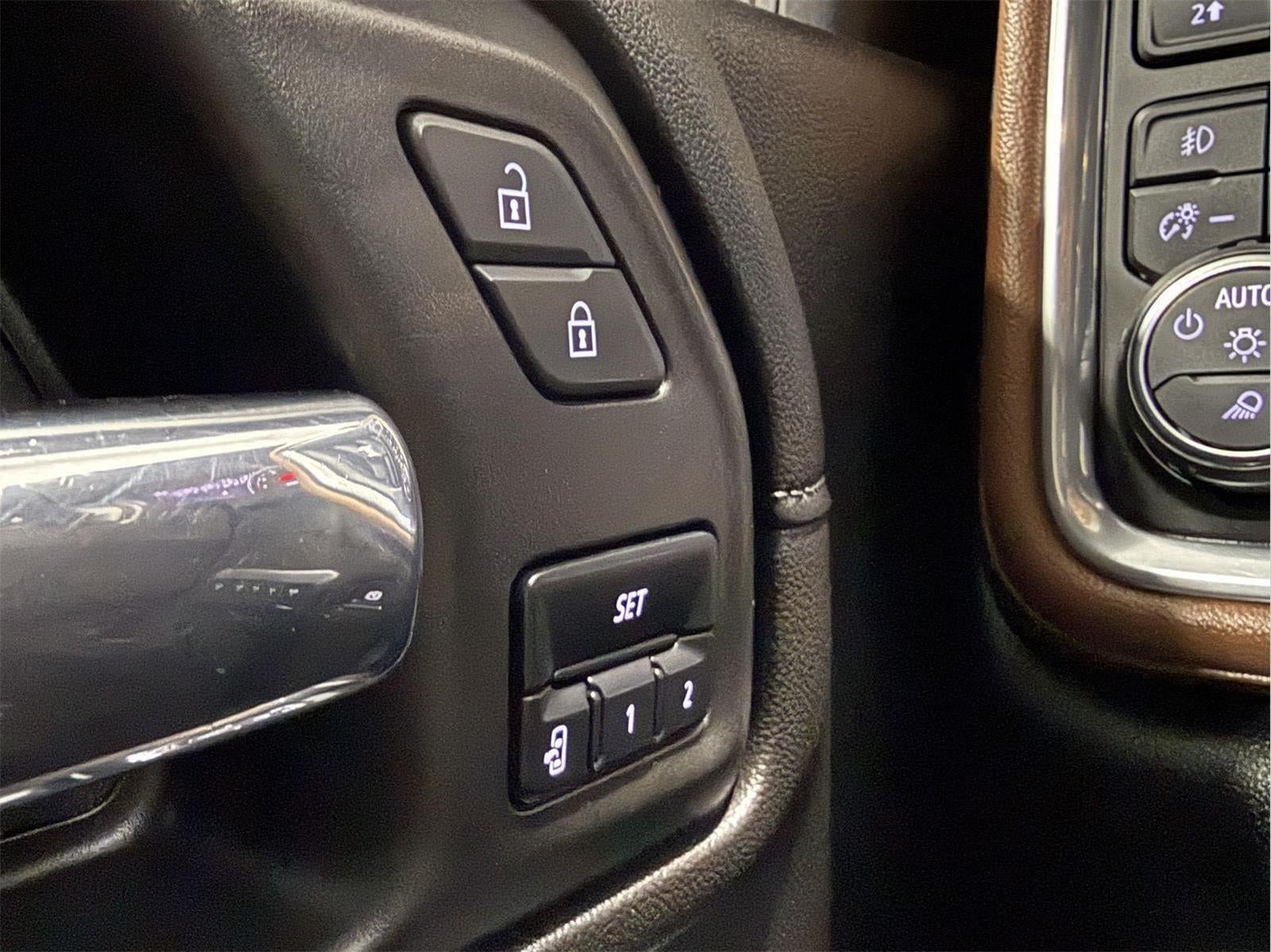 2022 Chevrolet Silverado 3500HD 4WD Crew Cab Standard Bed High Country