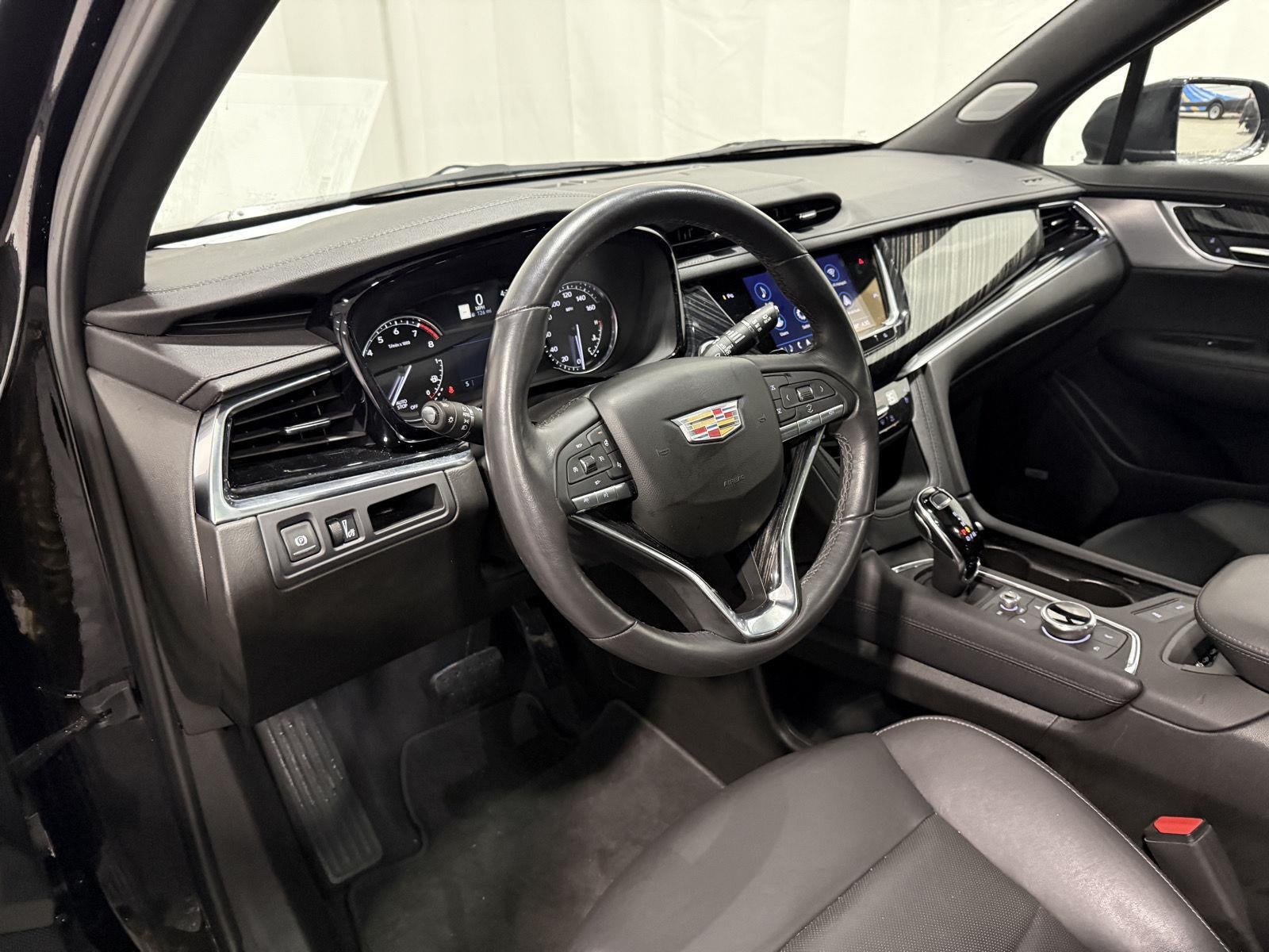 2025 Cadillac XT6 AWD Premium Luxury