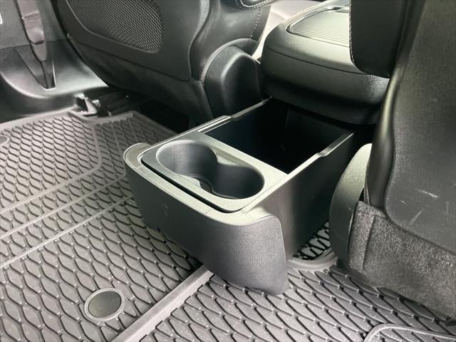 2024 Chrysler Pacifica Limited AWD