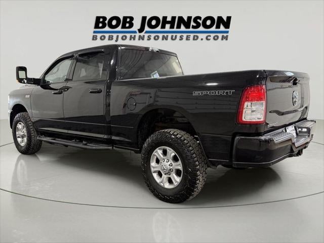 2019 RAM 2500 Big Horn Crew Cab 4x4 6'4' Box