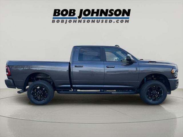 2021 RAM 2500 Big Horn Crew Cab 4x4 6'4' Box