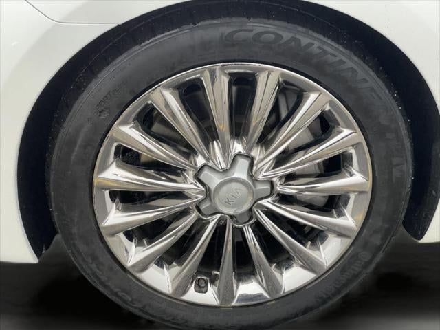 2015 Kia K900 Luxury