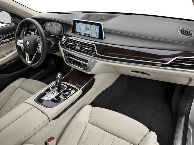 2016 BMW 750i xDrive
