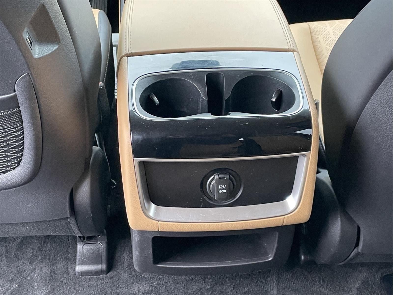 2023 Kia Carnival EX