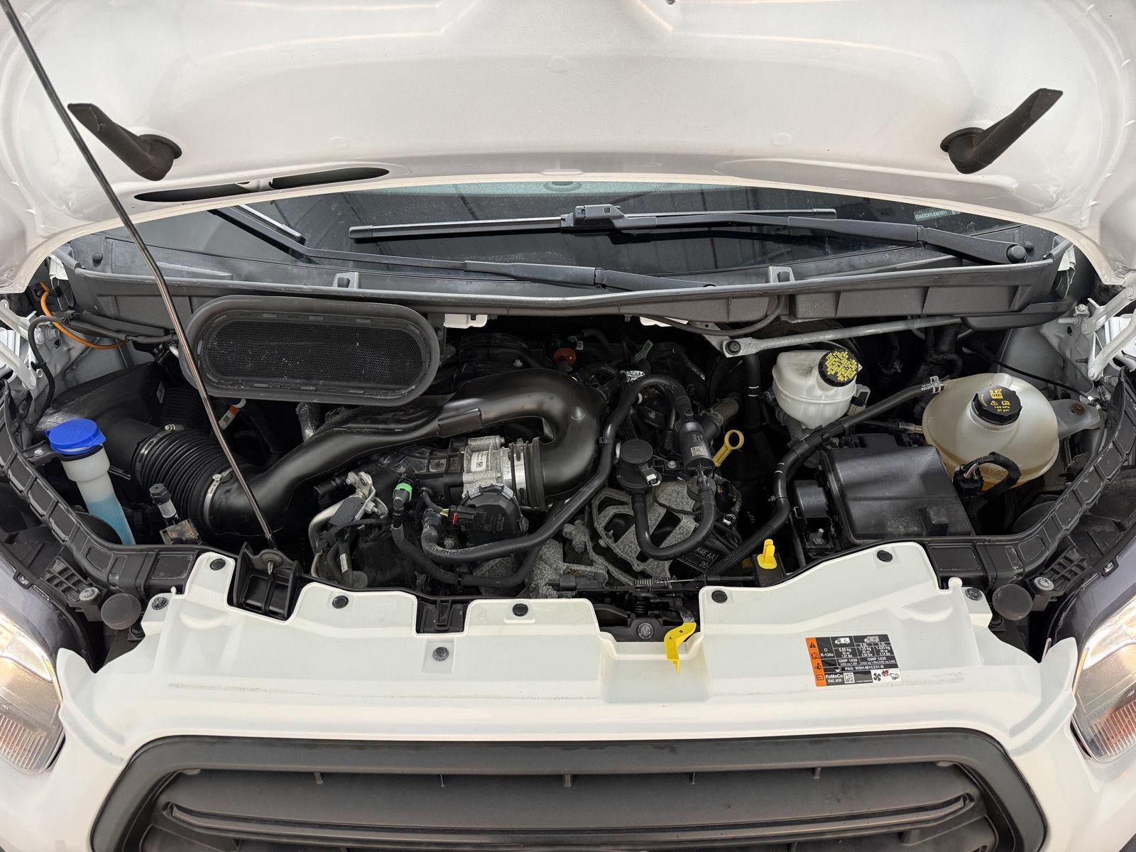 2020 Ford Transit Passenger Wagon XL