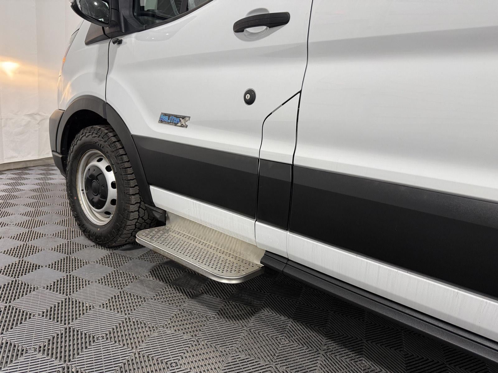 2020 Ford Transit Passenger Wagon XL