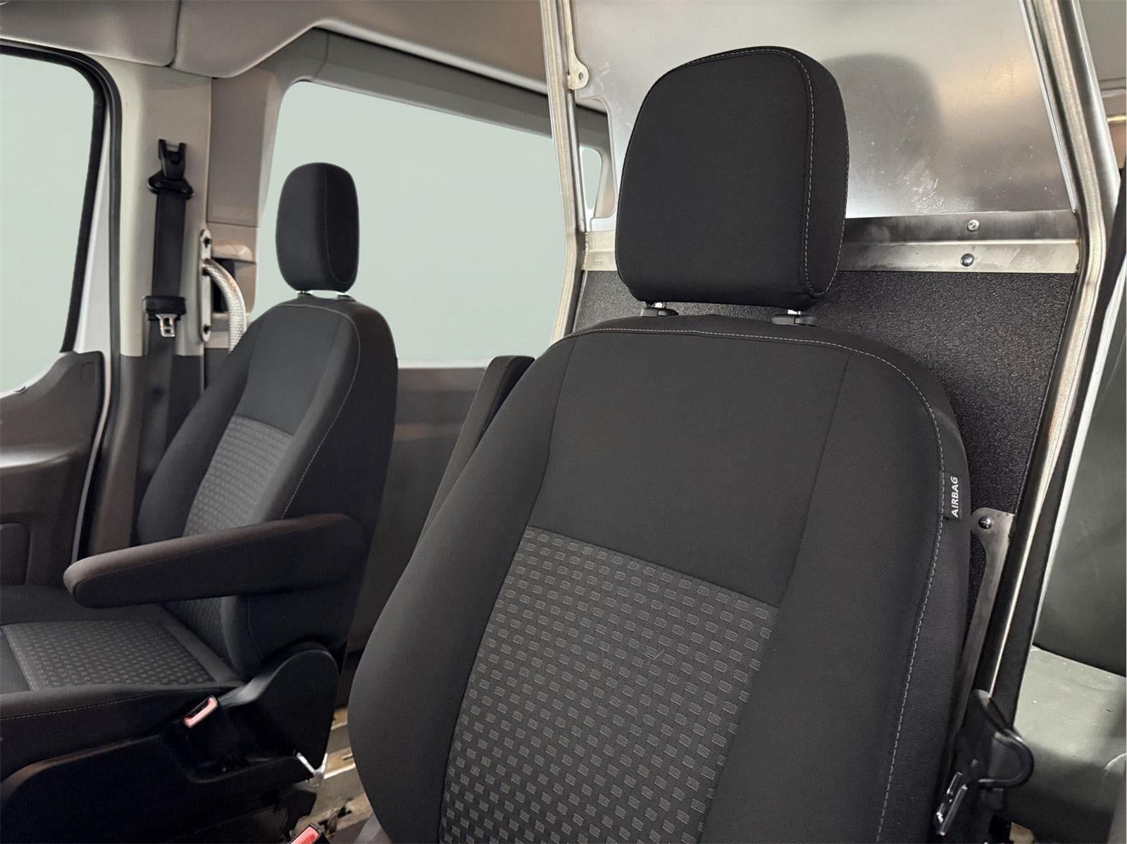 2020 Ford Transit Passenger Wagon XL