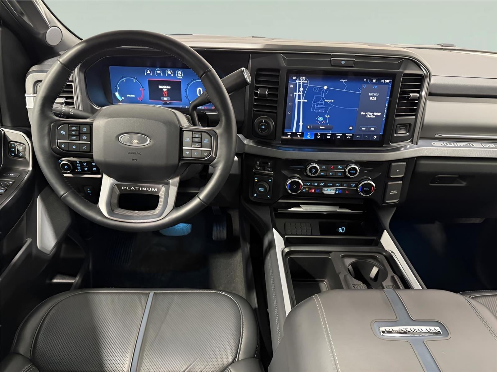 2025 Ford Super Duty F-250 Platinum