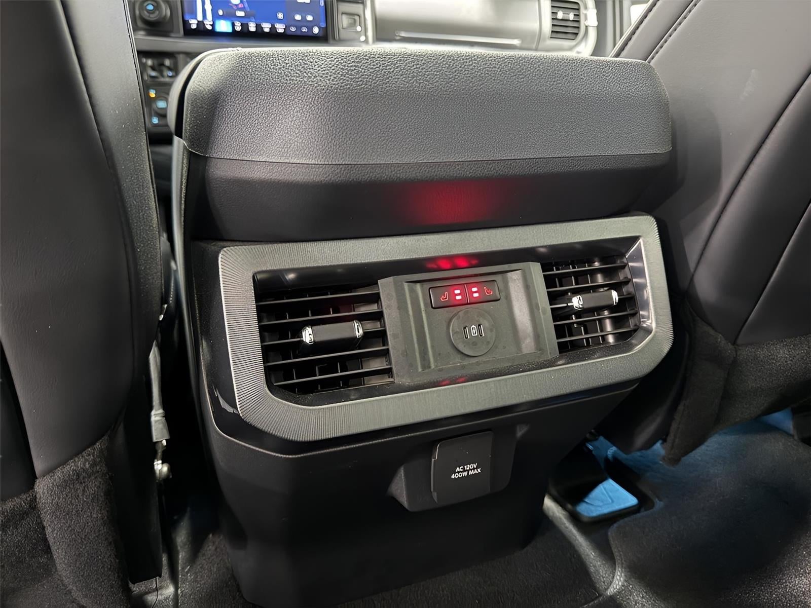 2025 Ford Super Duty F-250 Platinum