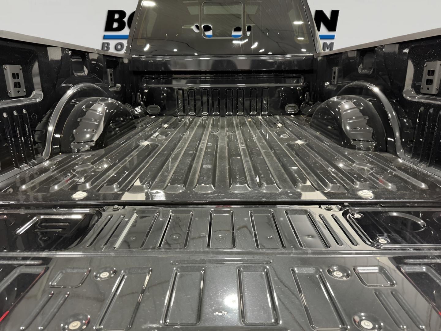 2025 Ford Super Duty F-250 Platinum