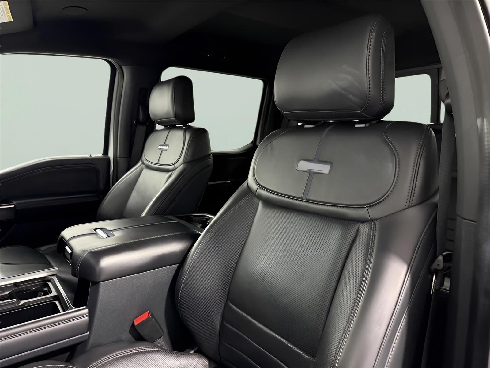 2025 Ford Super Duty F-250 Platinum