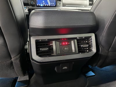 2025 Ford Super Duty F-250 Platinum