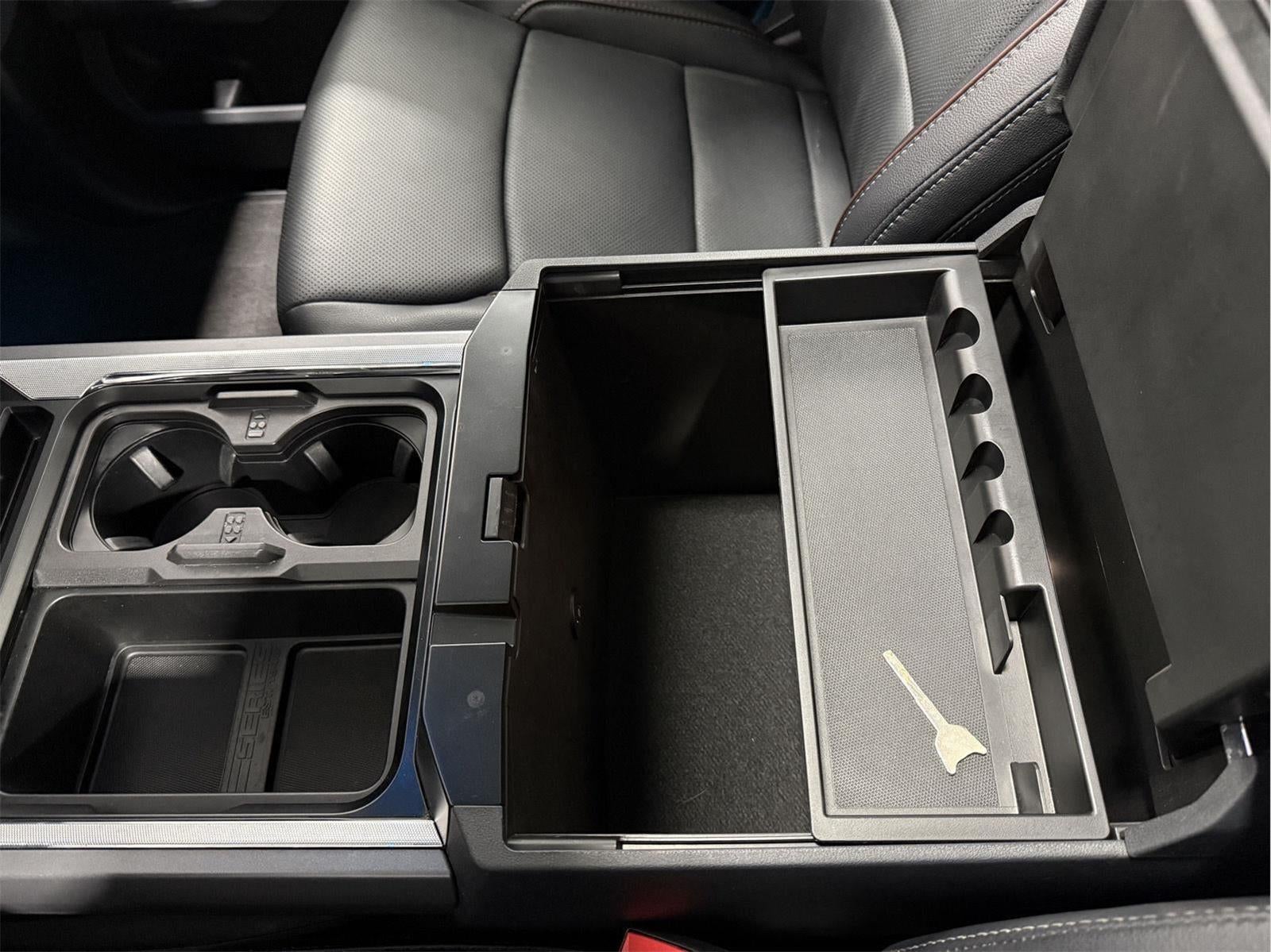 2023 Ford Super Duty F-250 SRW LARIAT