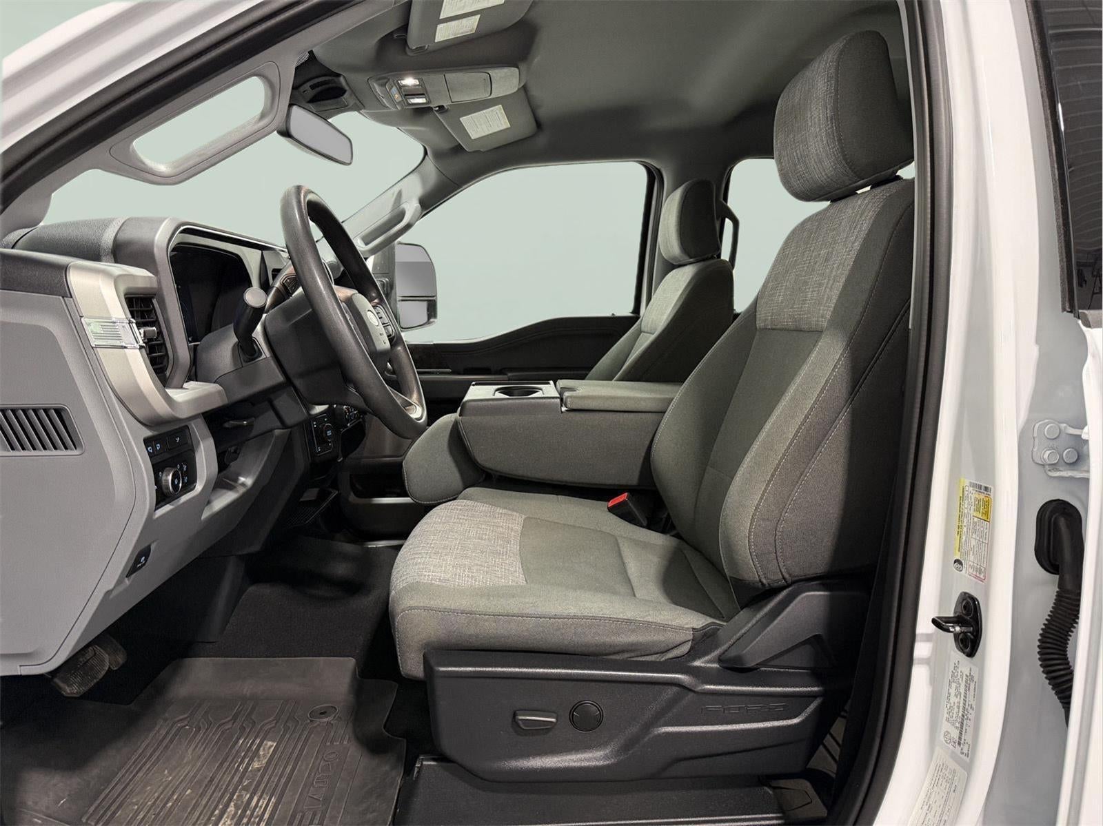 2023 Ford Super Duty F-350 King Ranch