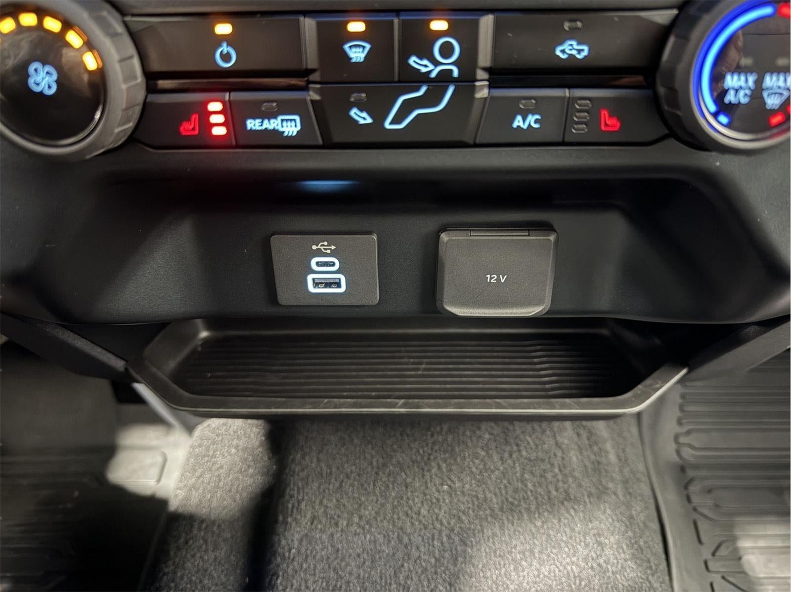 2023 Ford Super Duty F-350 King Ranch