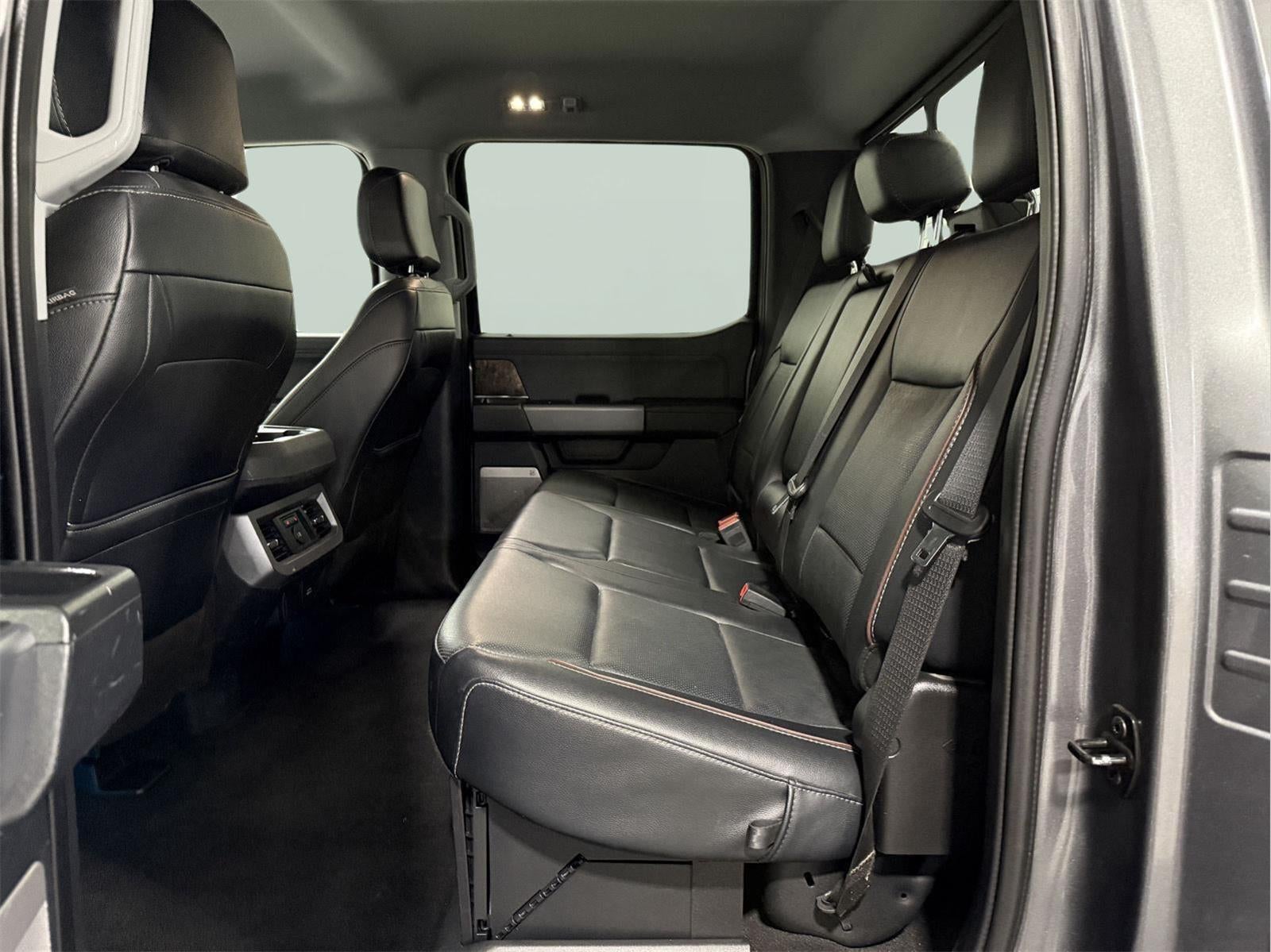 2023 Ford Super Duty F-350 SRW LARIAT