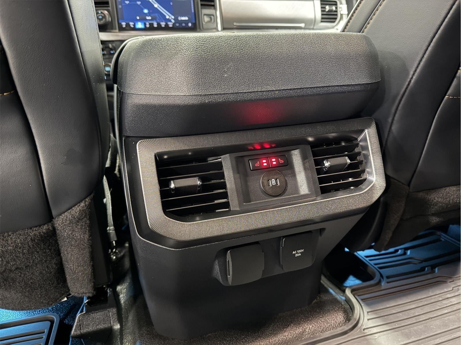 2024 Ford Super Duty F-350 PLATINUM