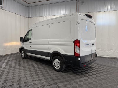 2022 Ford E-Transit 350
